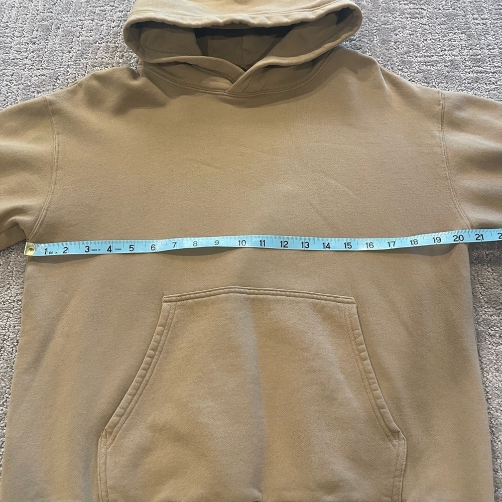 Aritzia TNA Tan Cozy Fleece Hoodie for Women, Casual and Relaxed, Size Medium - Picture 7 of 14